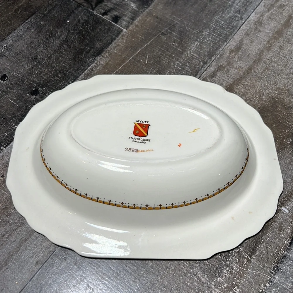 Vintage Oval Vegetable Bowl, Myott, Staffordshire #2592 Made In England - Picture 6 of 7